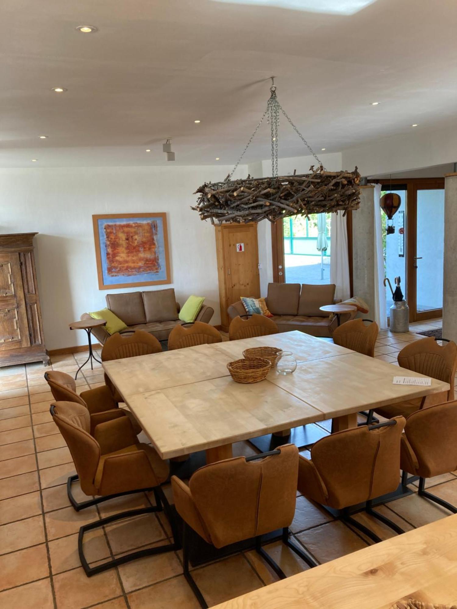 Paulis Cozy 4-Bedroom Vacation Home - With 4 Bathrooms Sun Terrace & Sauna, Nice To Hike & Bike, To Chil & Meet Bullange Exteriör bild