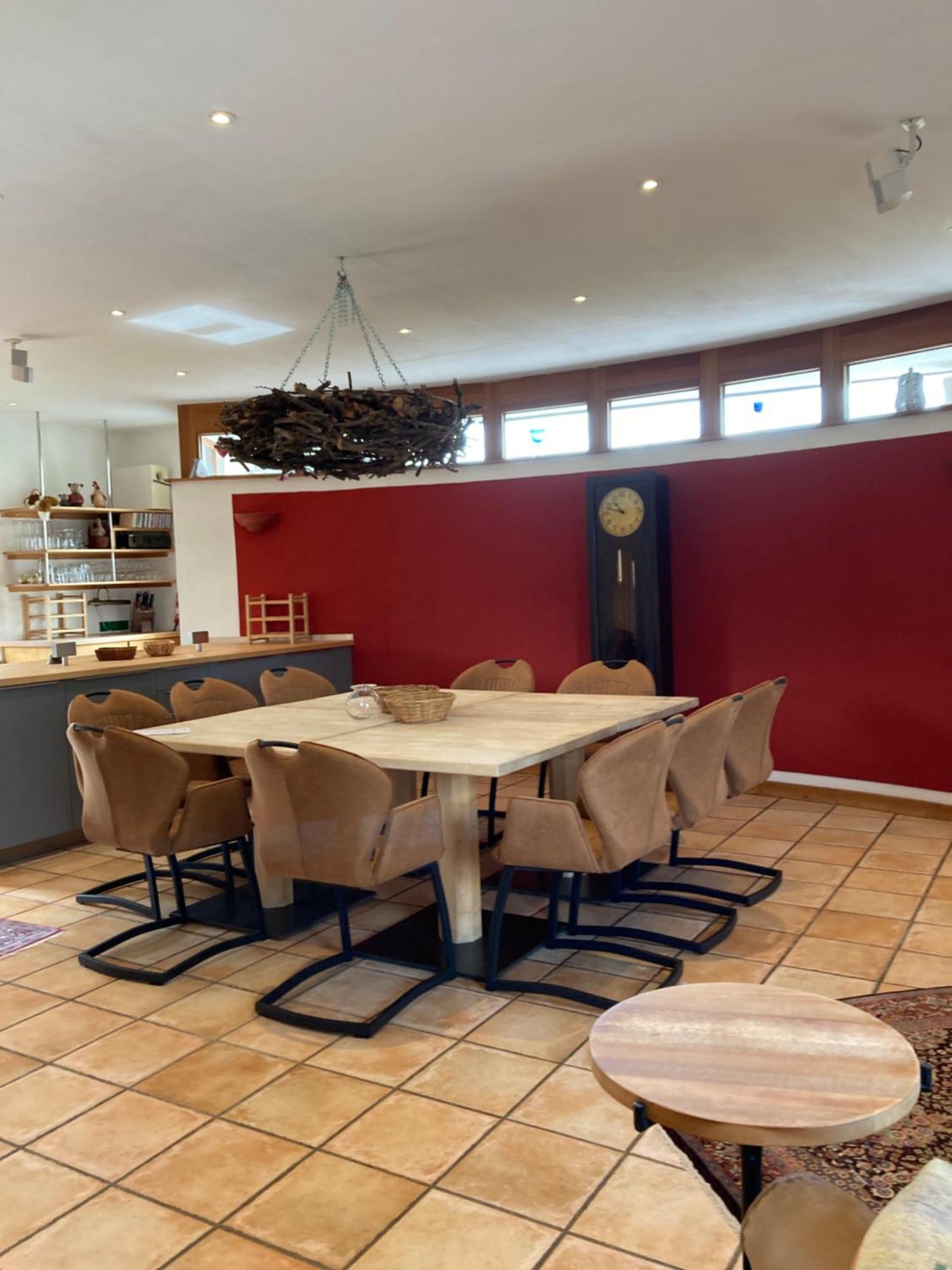 Paulis Cozy 4-Bedroom Vacation Home - With 4 Bathrooms Sun Terrace & Sauna, Nice To Hike & Bike, To Chil & Meet Bullange Exteriör bild