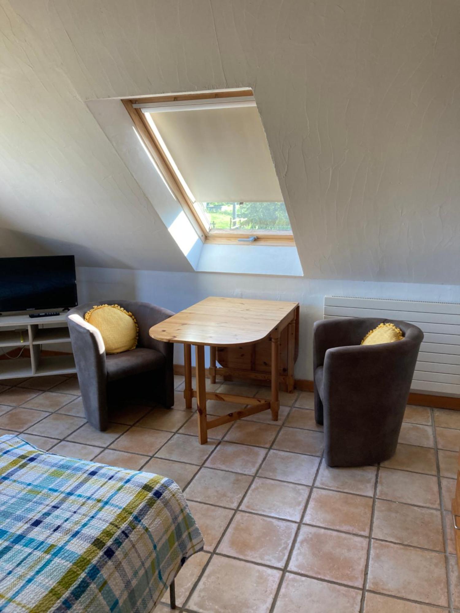 Paulis Cozy 4-Bedroom Vacation Home - With 4 Bathrooms Sun Terrace & Sauna, Nice To Hike & Bike, To Chil & Meet Bullange Exteriör bild