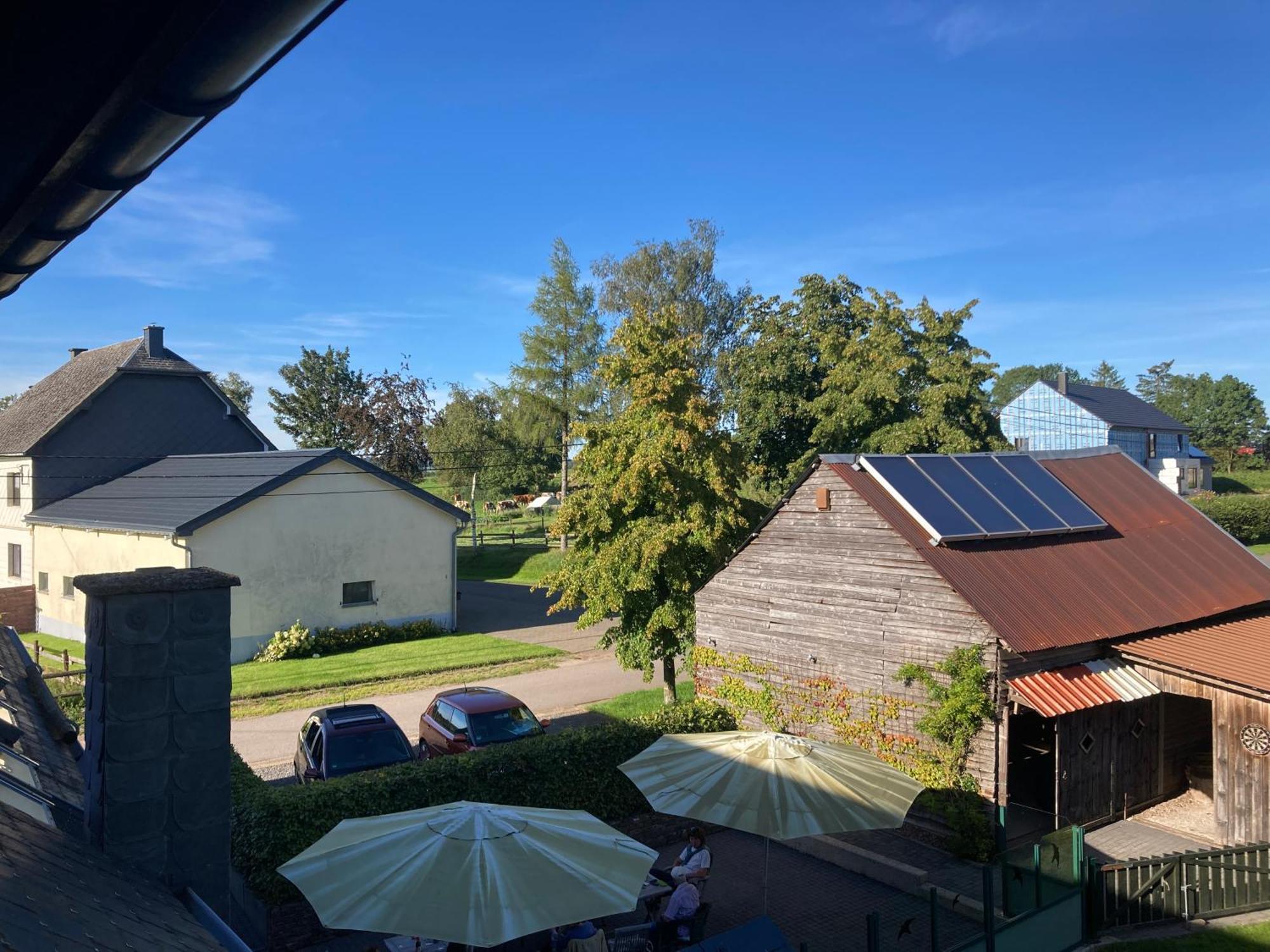 Paulis Cozy 4-Bedroom Vacation Home - With 4 Bathrooms Sun Terrace & Sauna, Nice To Hike & Bike, To Chil & Meet Bullange Exteriör bild
