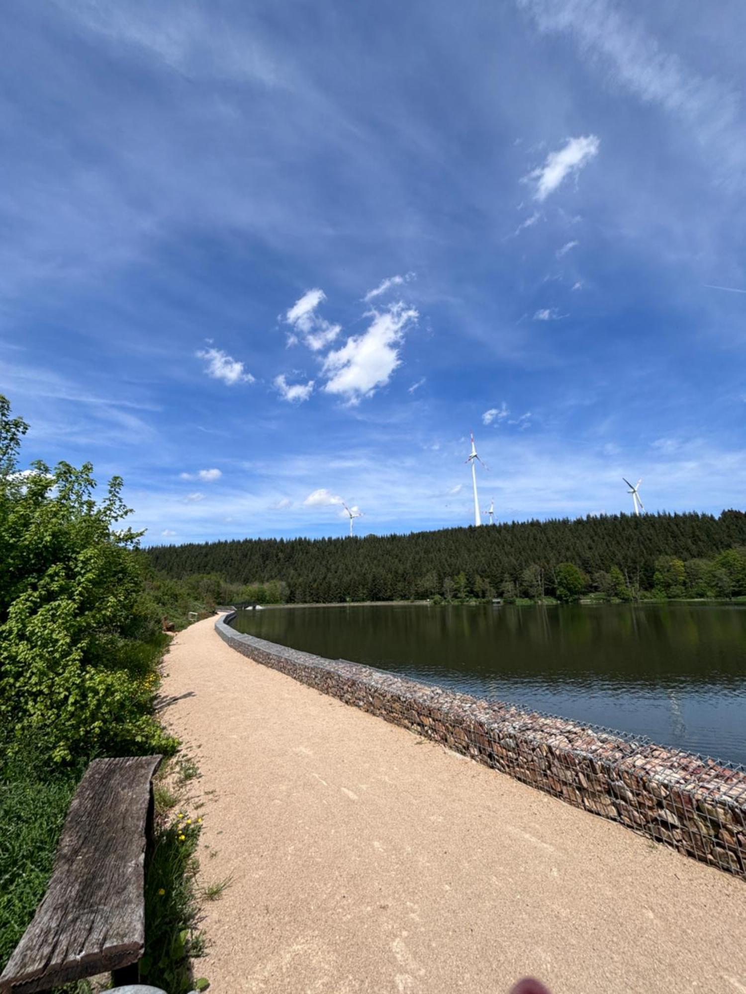 Paulis Cozy 4-Bedroom Vacation Home - With 4 Bathrooms Sun Terrace & Sauna, Nice To Hike & Bike, To Chil & Meet Bullange Exteriör bild